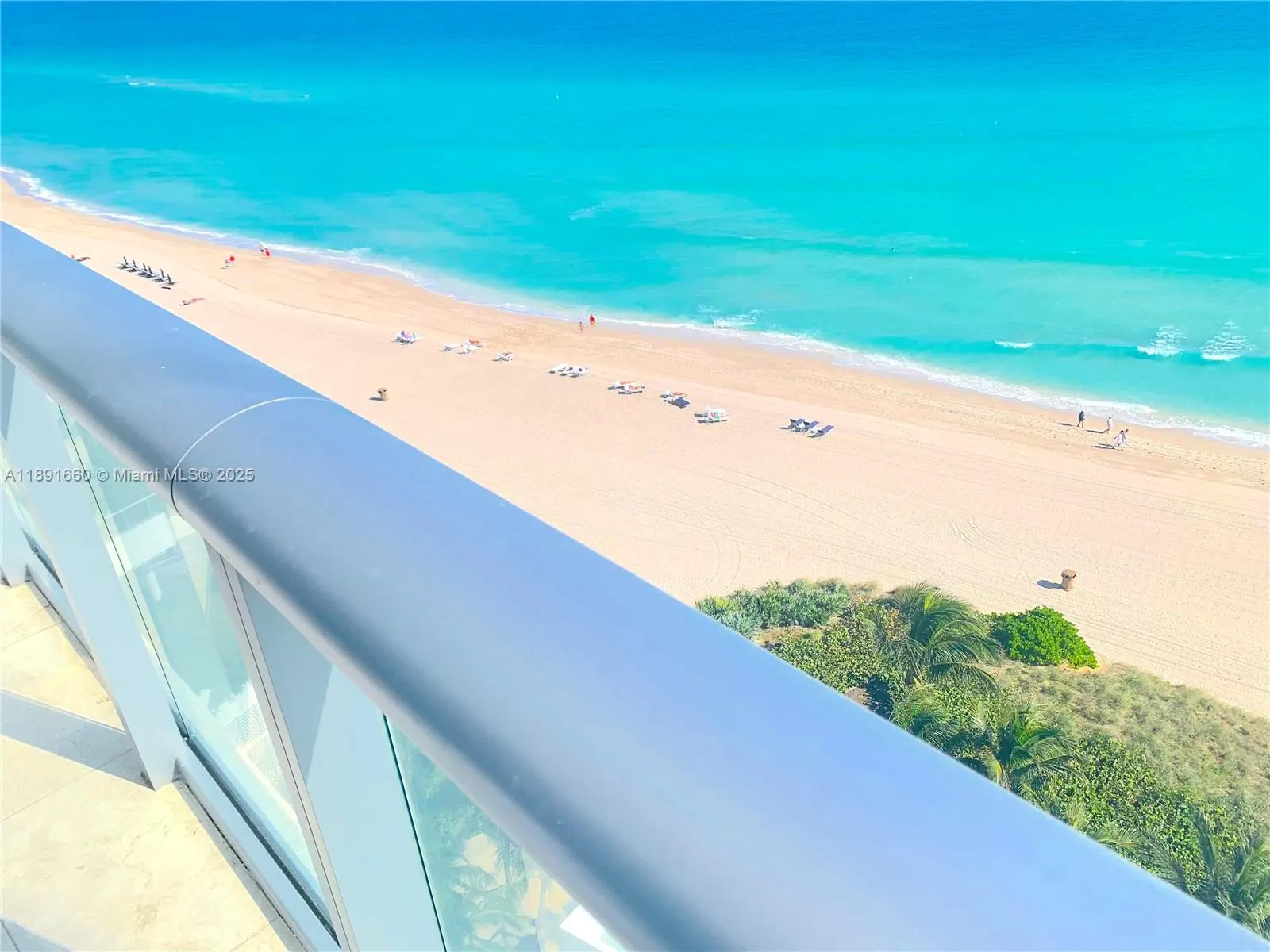 17001 Collins Ave, #1407