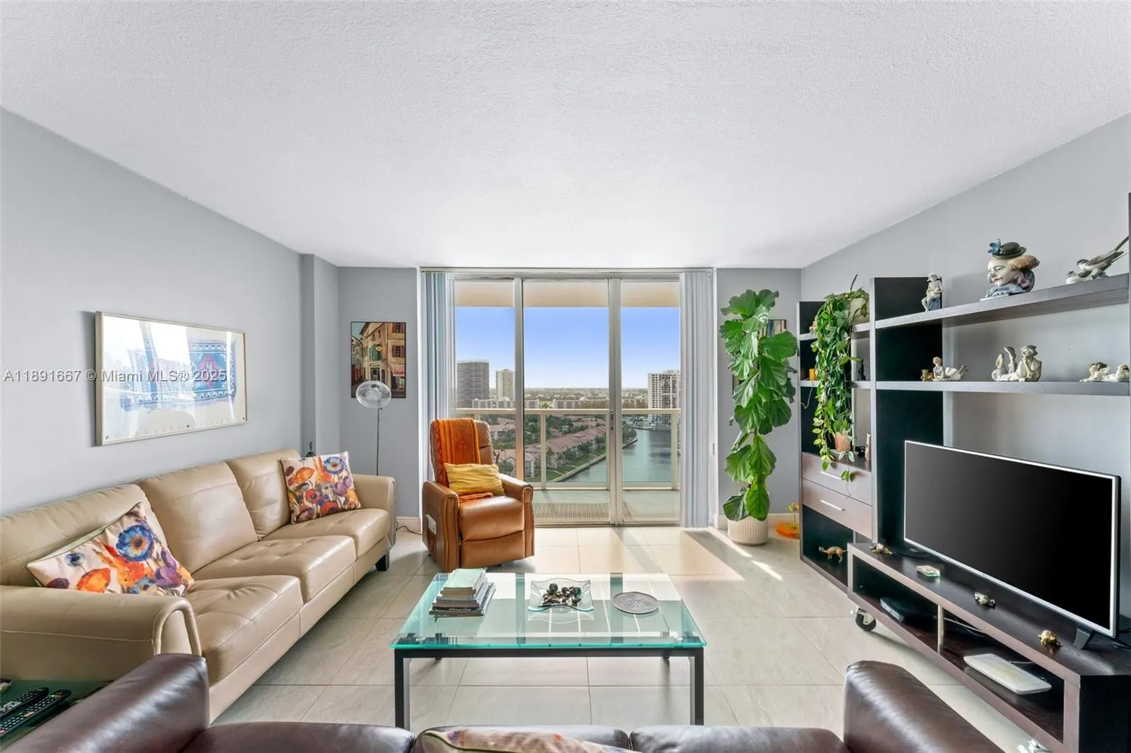 3800 S Ocean Dr, #1722