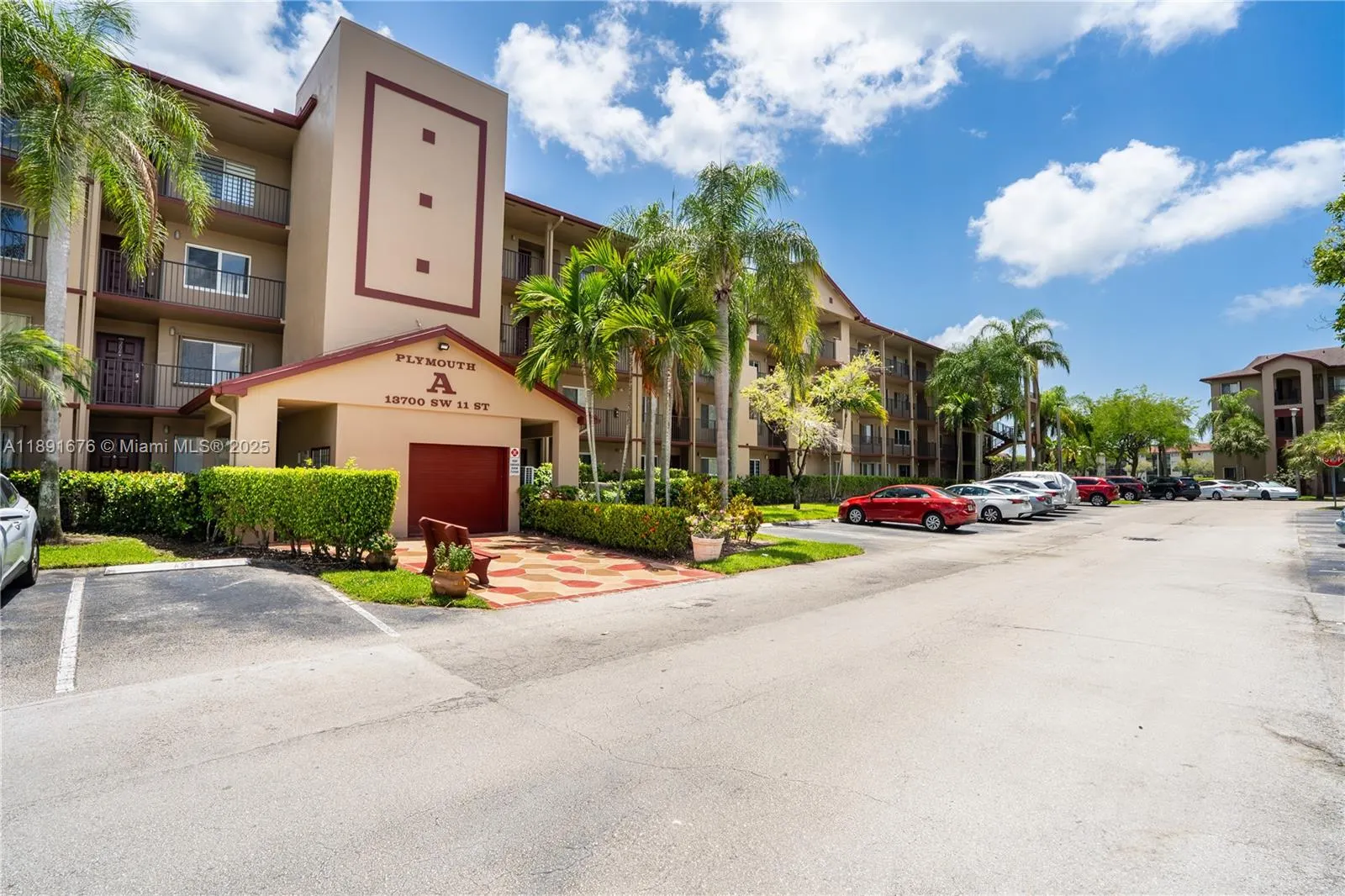 13700 SW 11th St, #309A