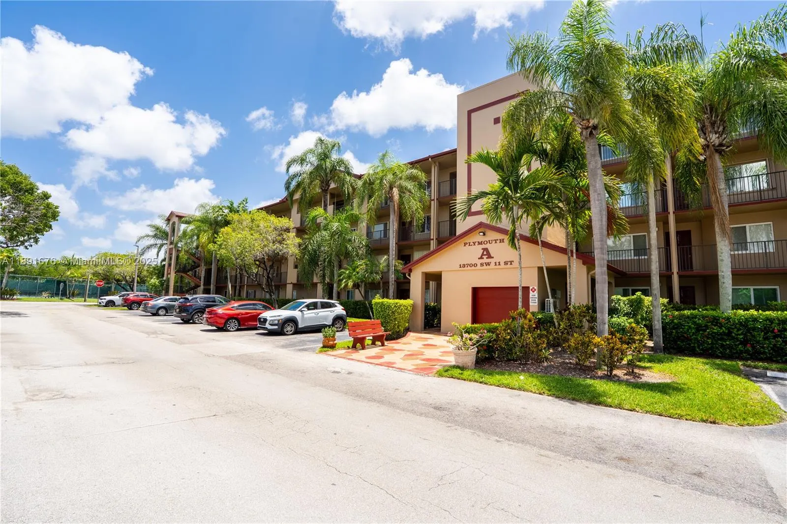 13700 SW 11th St, #309A