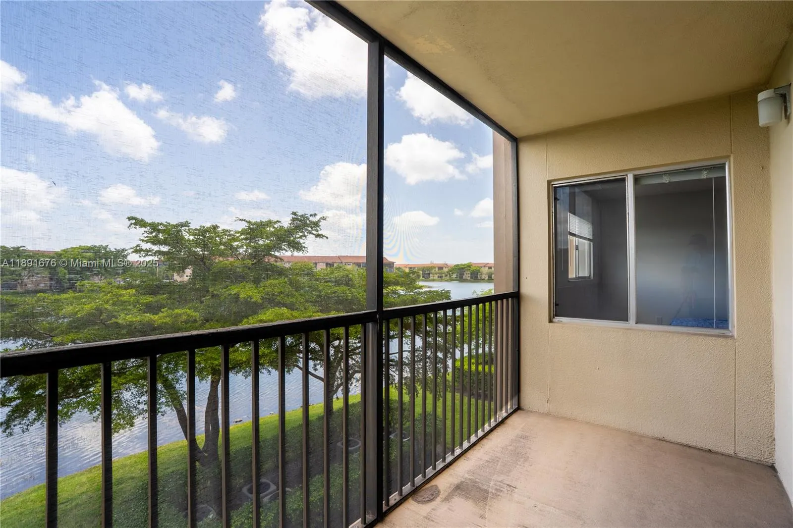 13700 SW 11th St, #309A