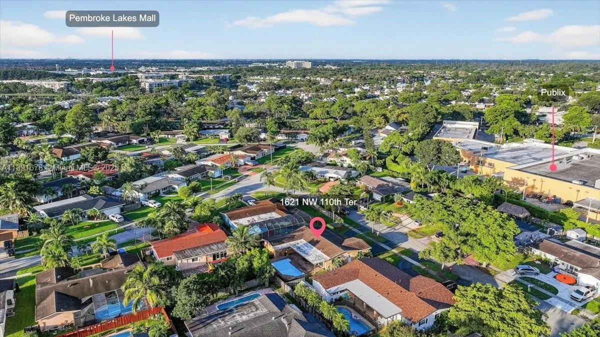 1621 NW 110th Ter