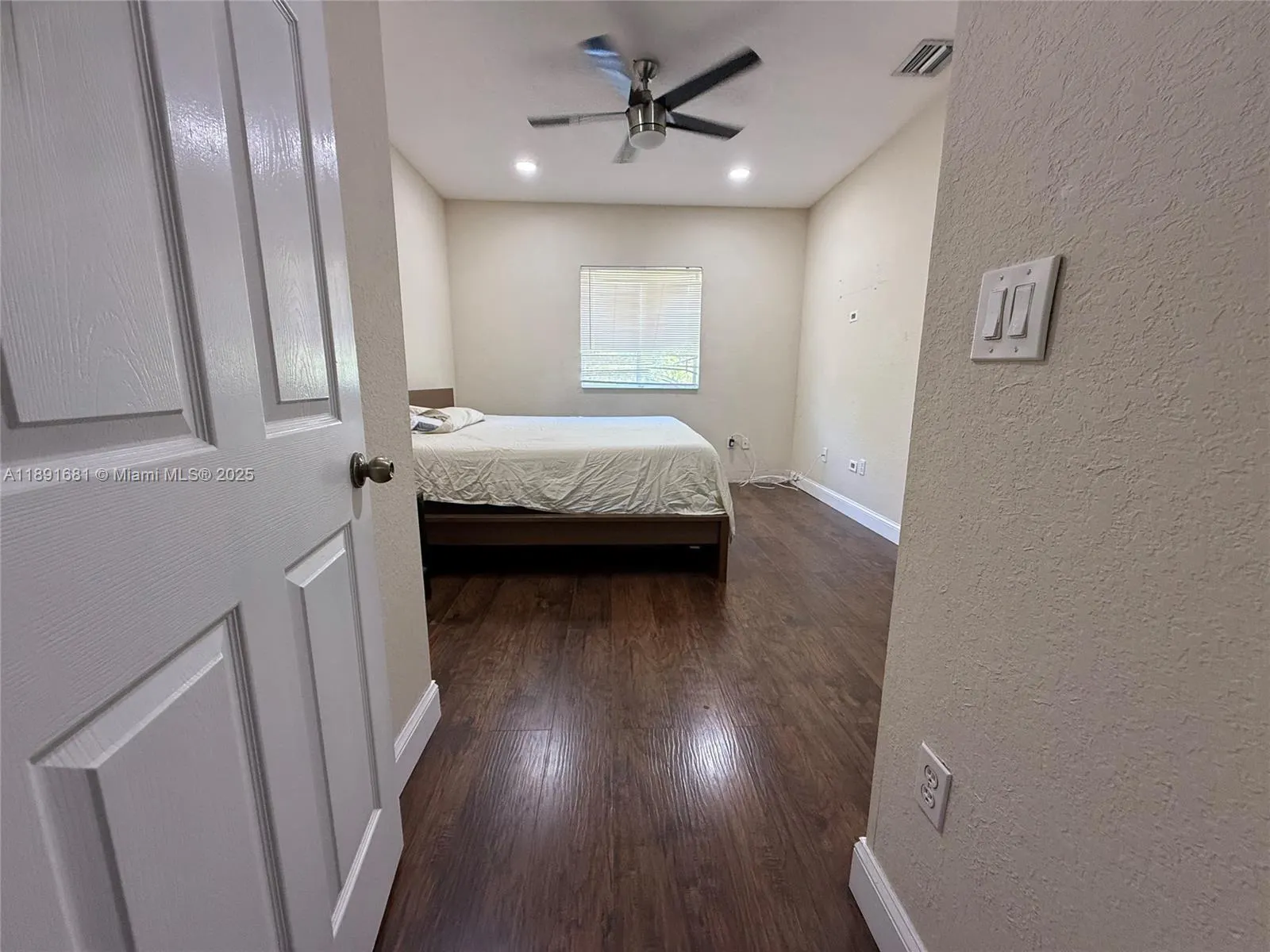 6580 Catalina Ln, #6580