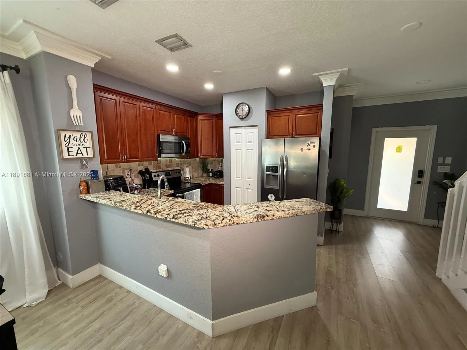 6580 Catalina Ln, #6580