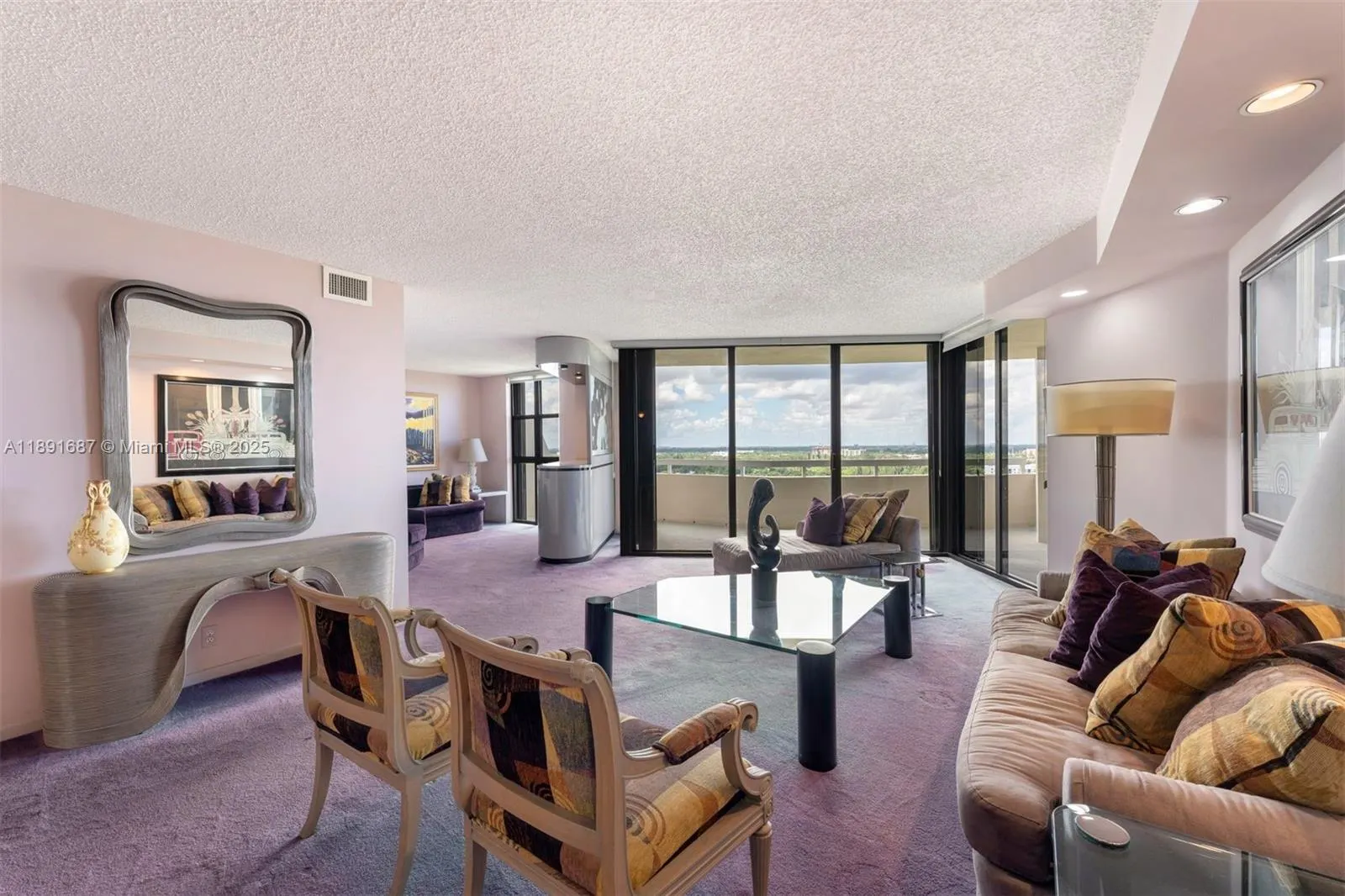 1000 Quayside Ter, #PH9