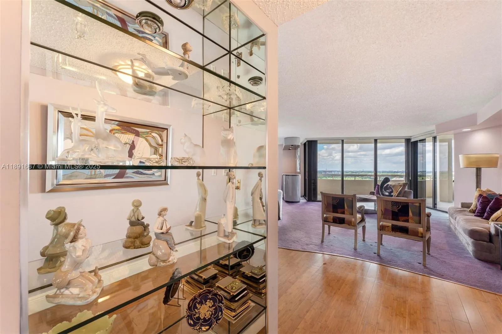 1000 Quayside Ter, #PH9