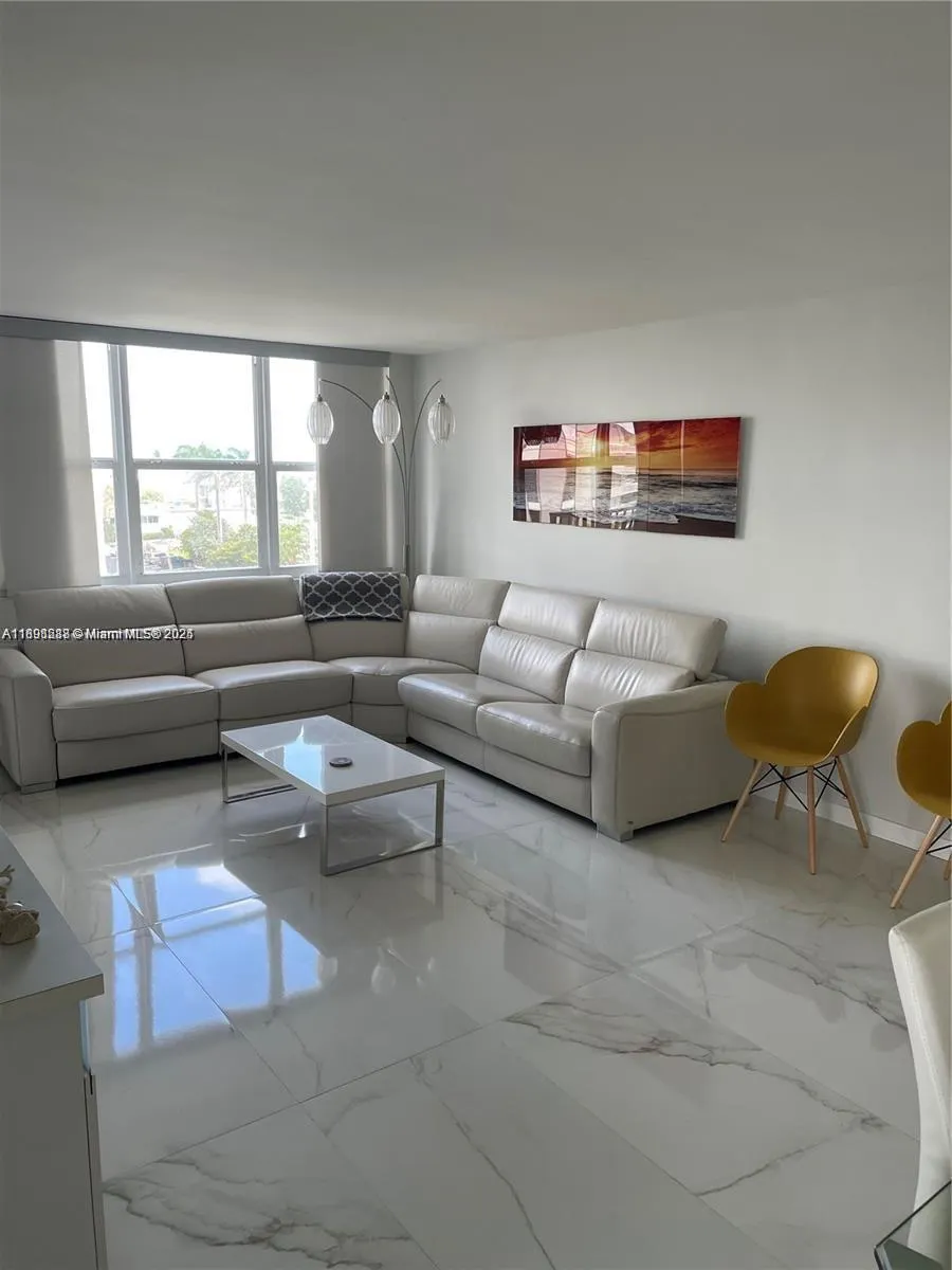 2101 S Ocean Dr, #405