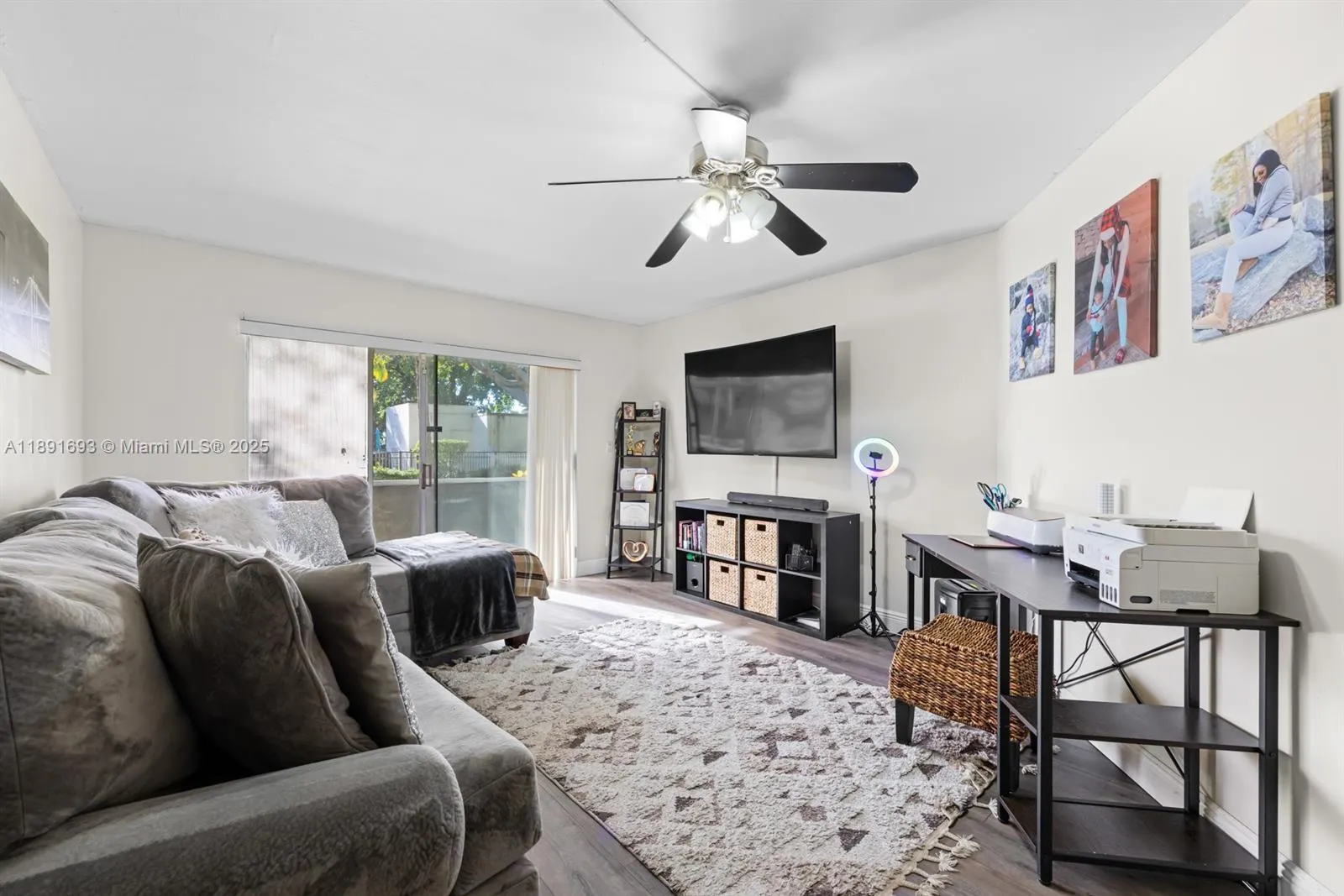 6075 N Sabal Palm Blvd, #114