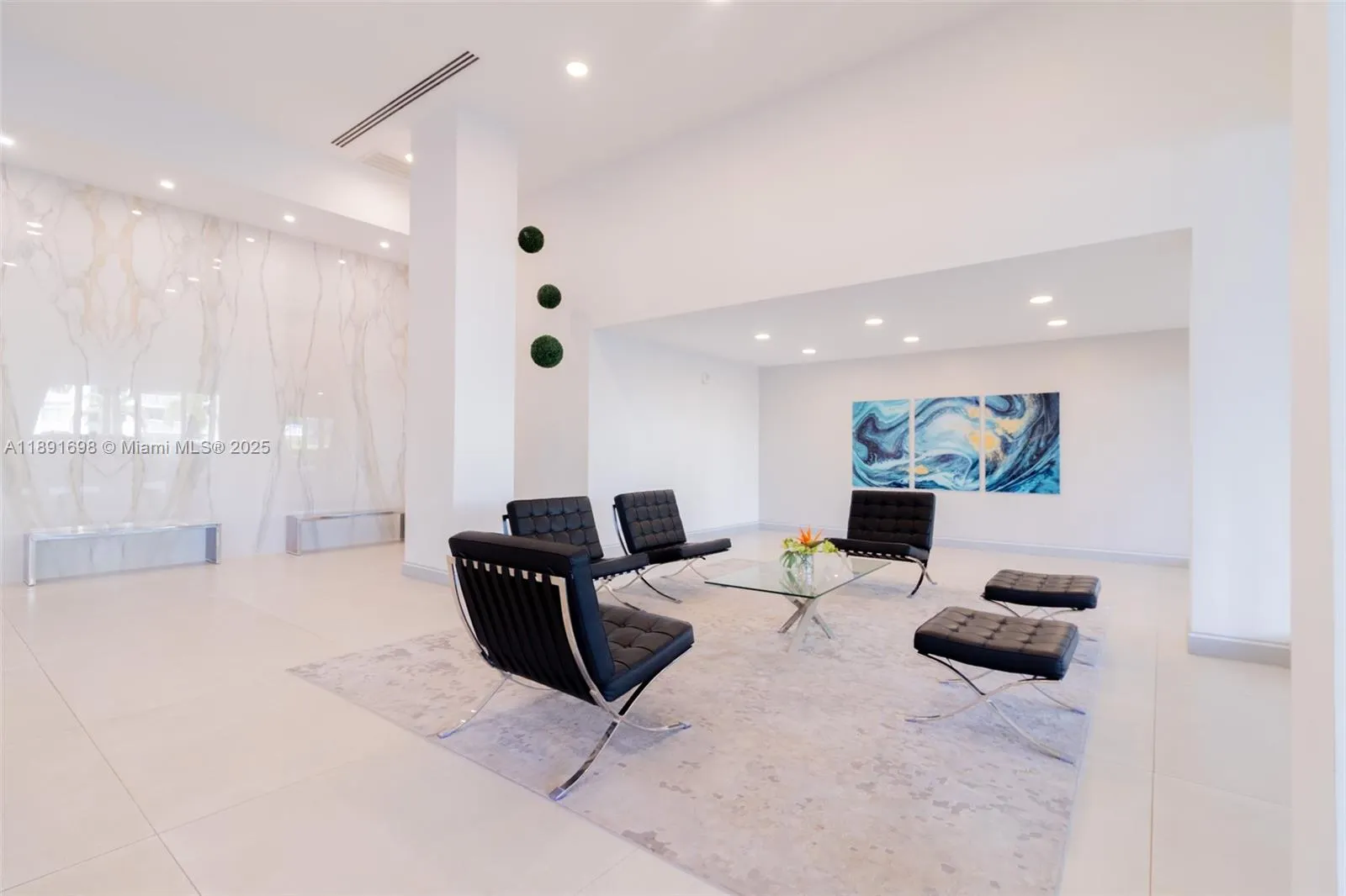 230 174th St, #920