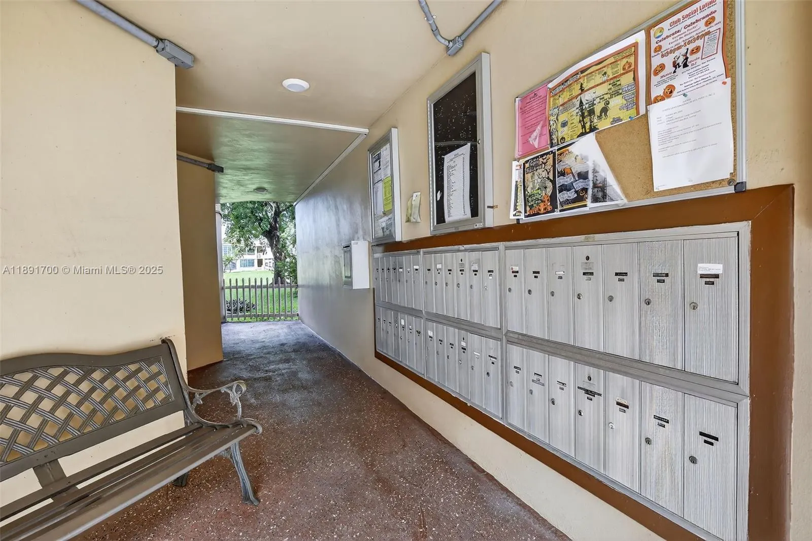 9041 Sunrise Lakes Blvd, #107