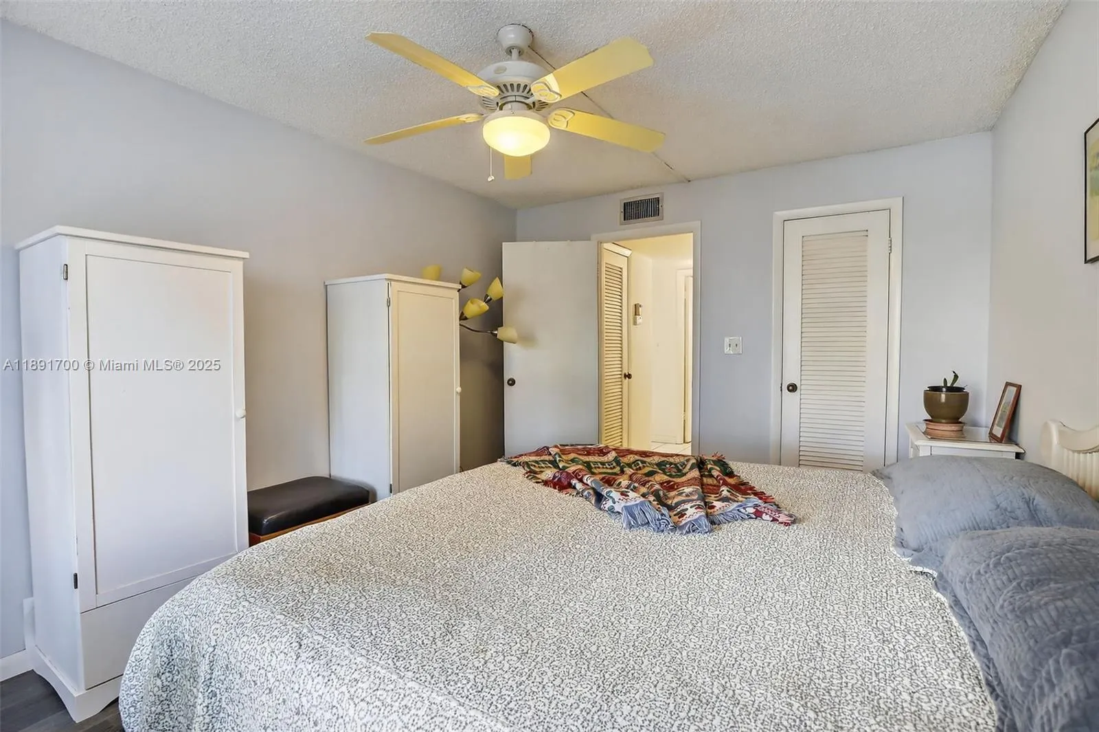9041 Sunrise Lakes Blvd, #107