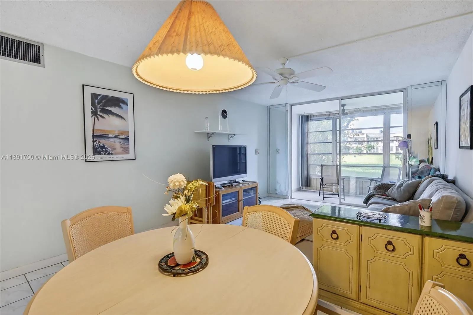 9041 Sunrise Lakes Blvd, #107