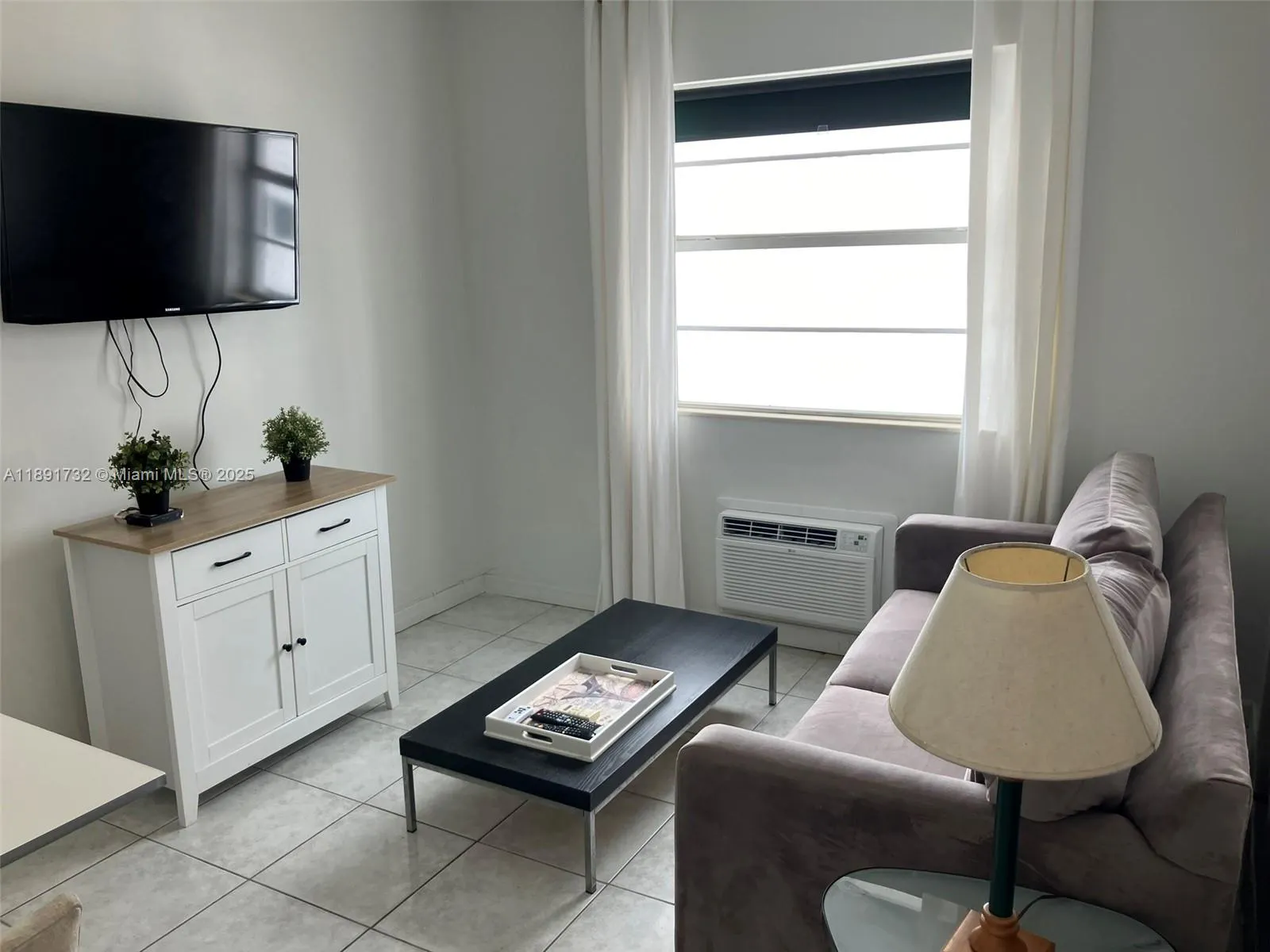 335 Ocean Dr, #306