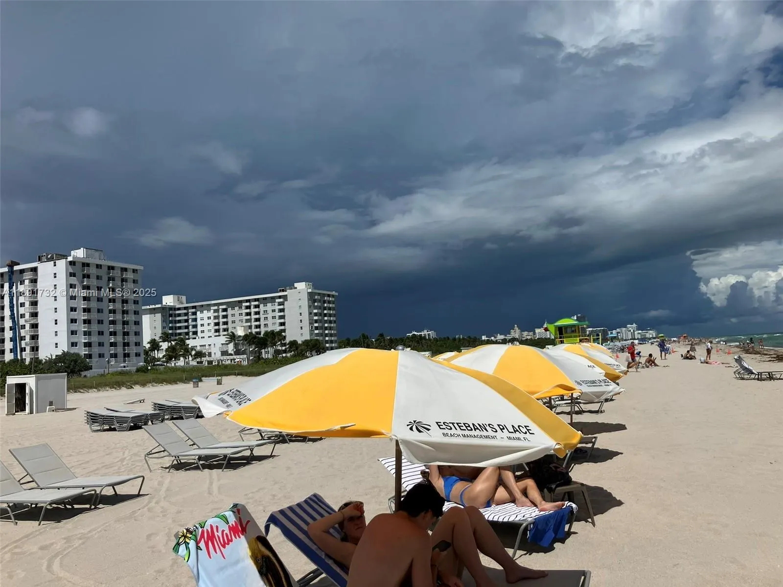 335 Ocean Dr, #306
