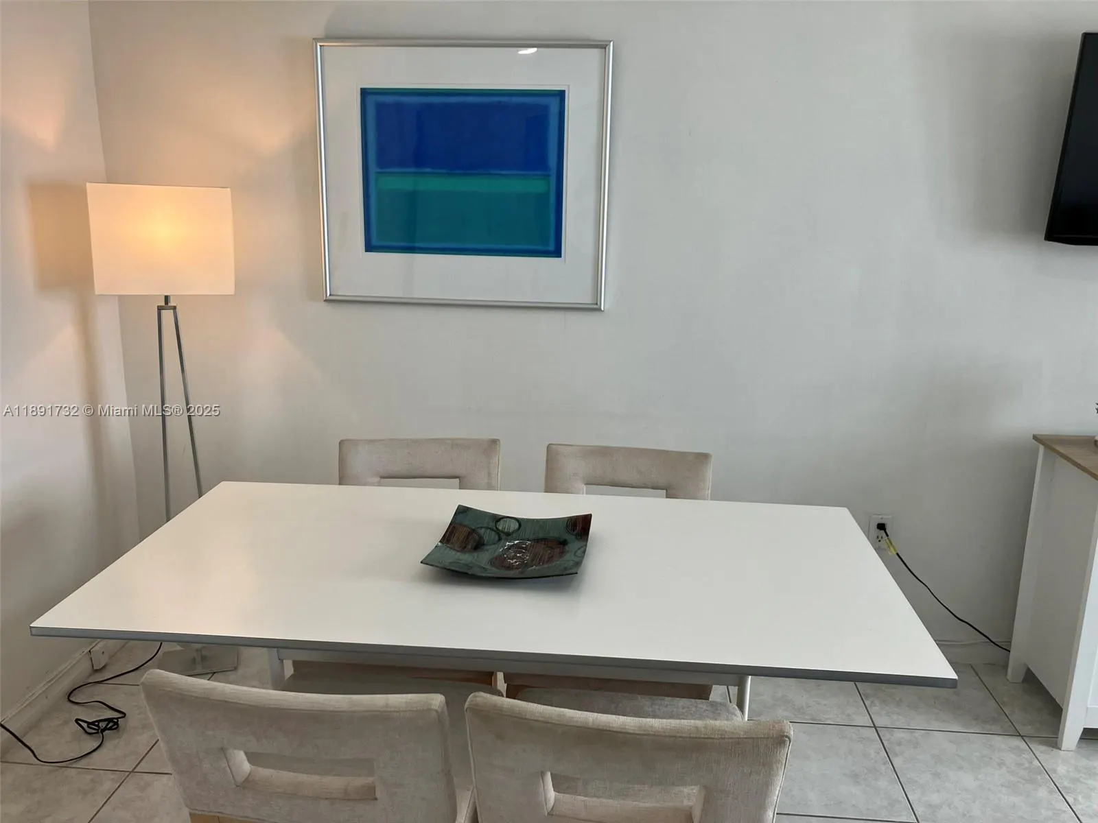 335 Ocean Dr, #306