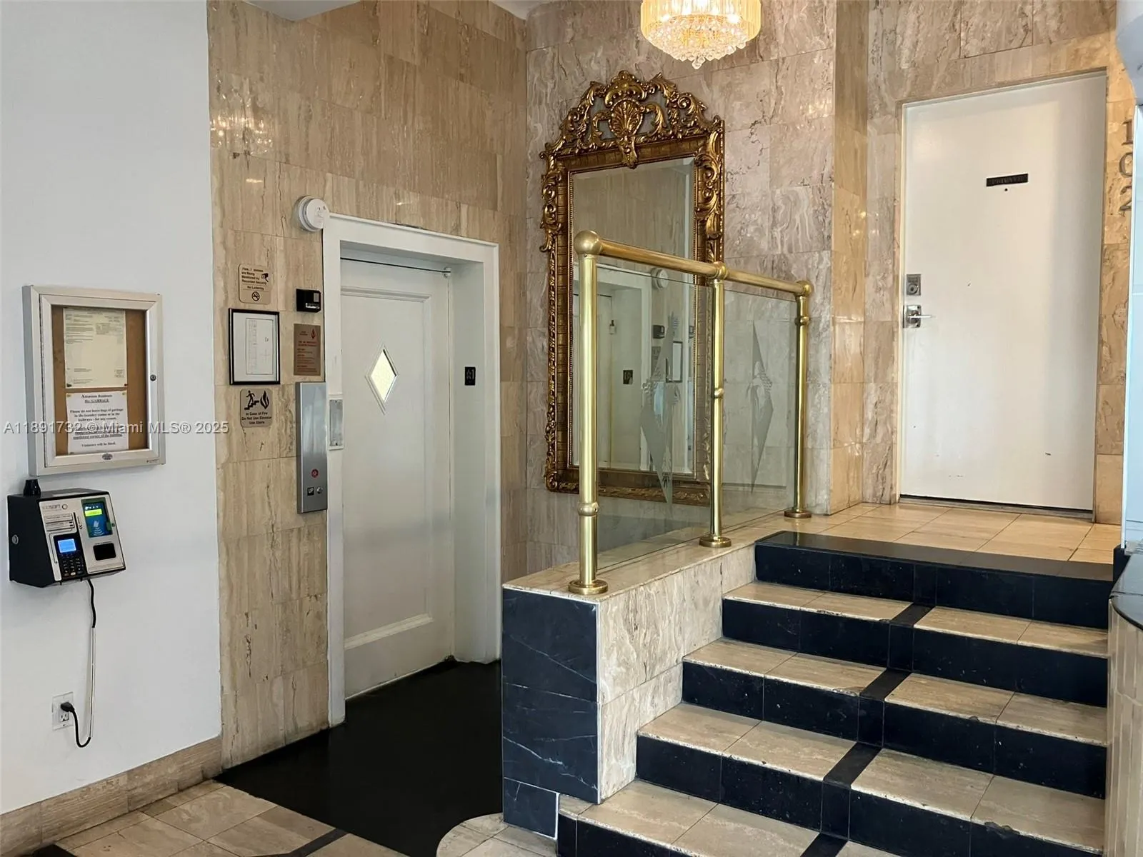 335 Ocean Dr, #306