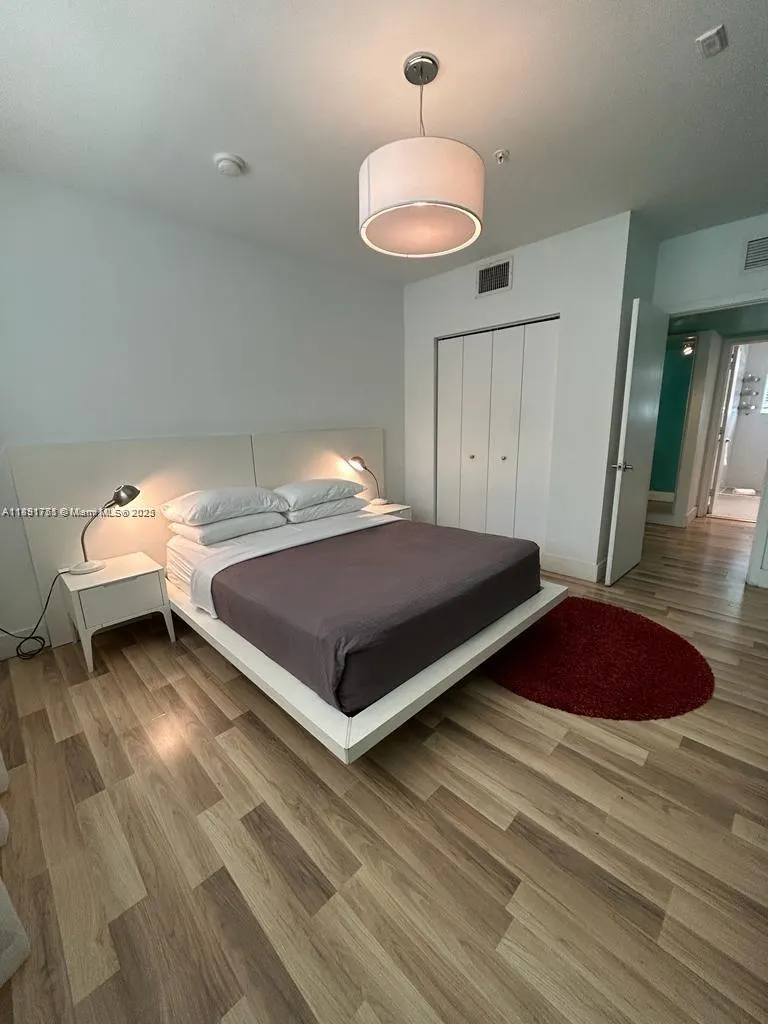 1816 Meridian Ave, #18