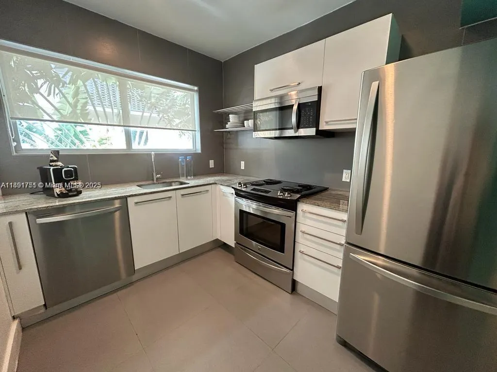 1816 Meridian Ave, #18