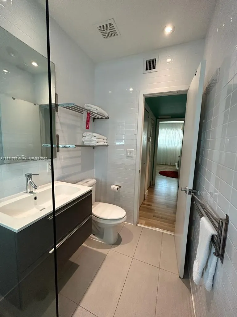1816 Meridian Ave, #18