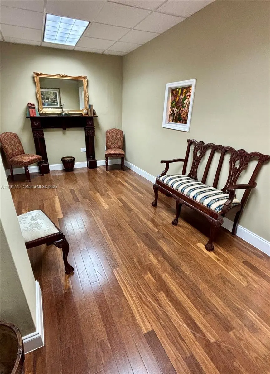 717 Ponce De Leon Blvd, #328