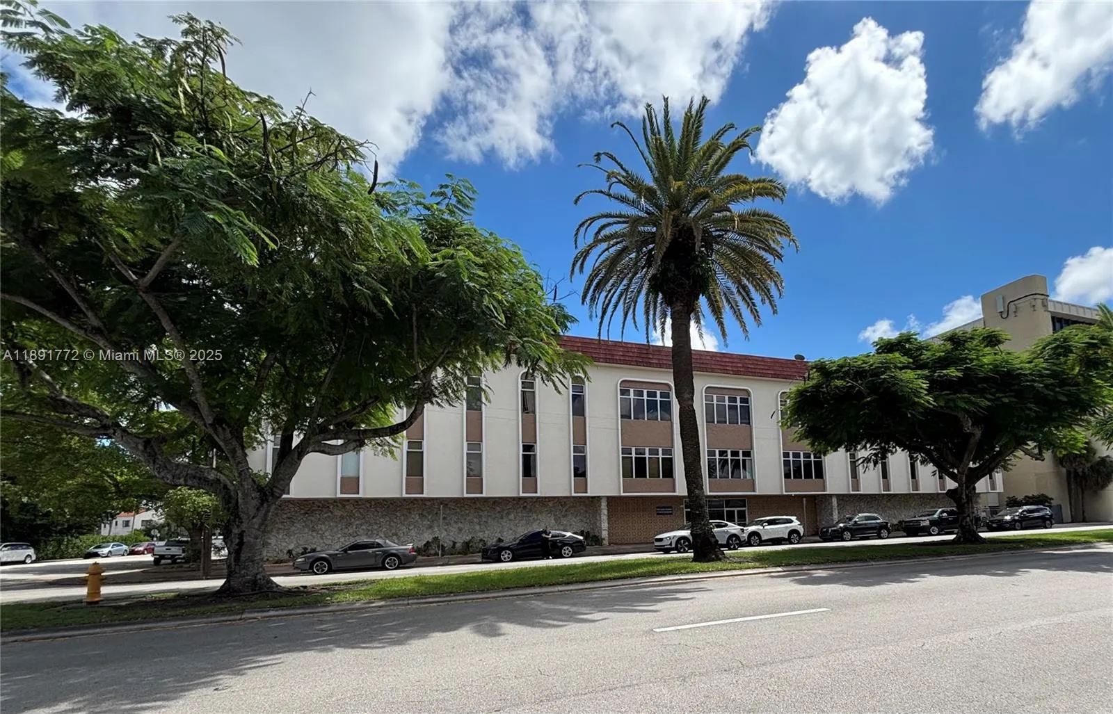 717 Ponce De Leon Blvd, #328