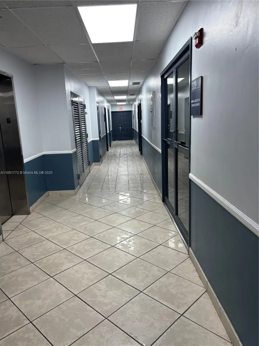 717 Ponce De Leon Blvd, #328