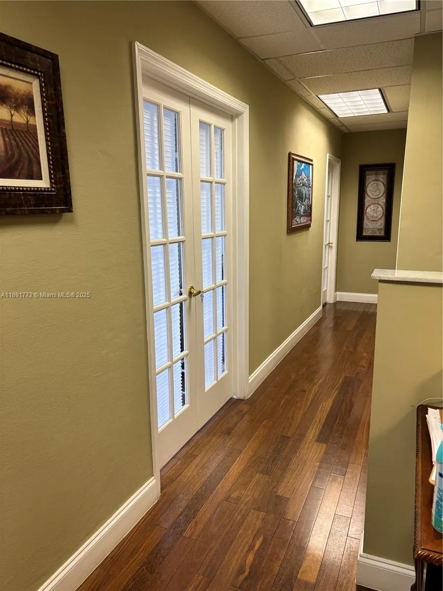 717 Ponce De Leon Blvd, #328