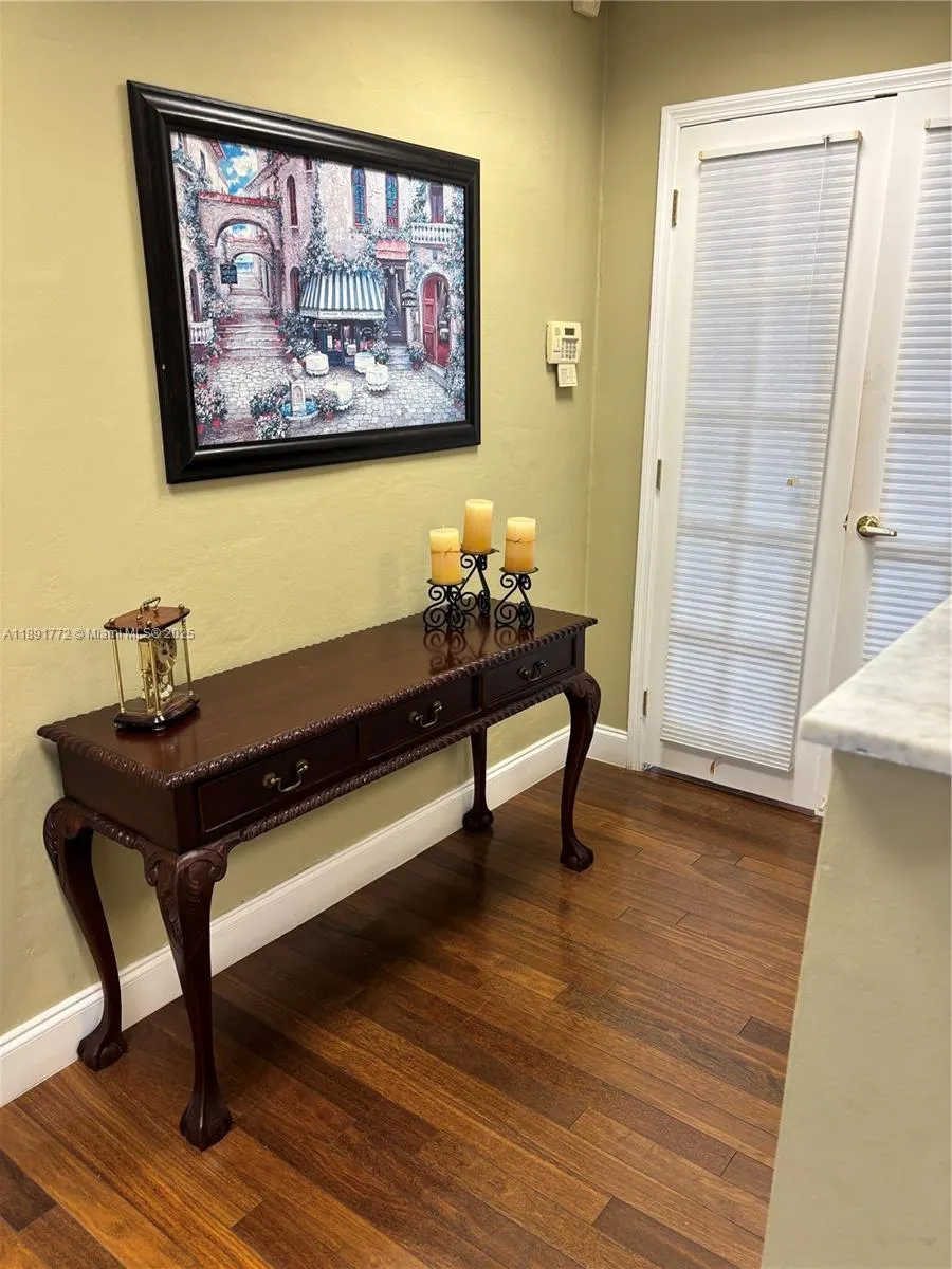 717 Ponce De Leon Blvd, #328