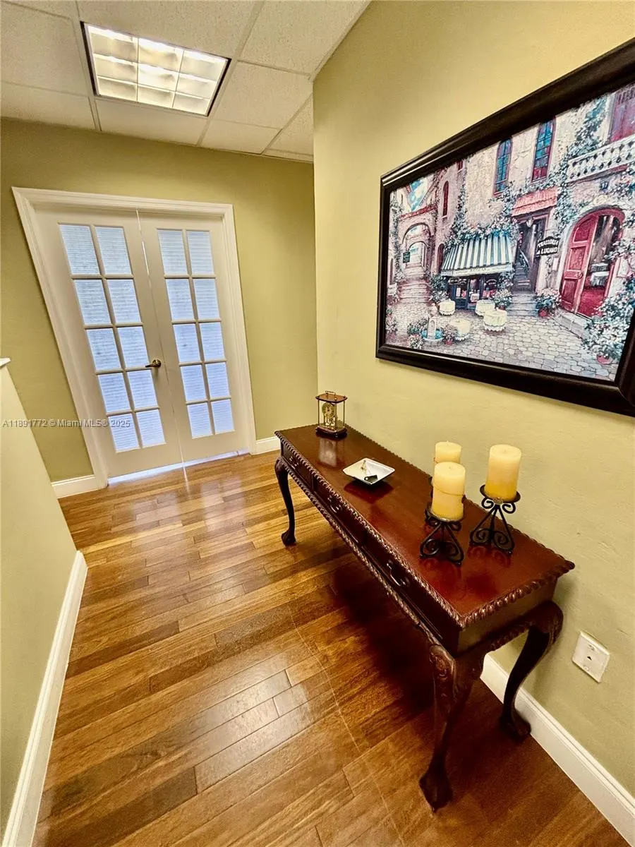 717 Ponce De Leon Blvd, #328