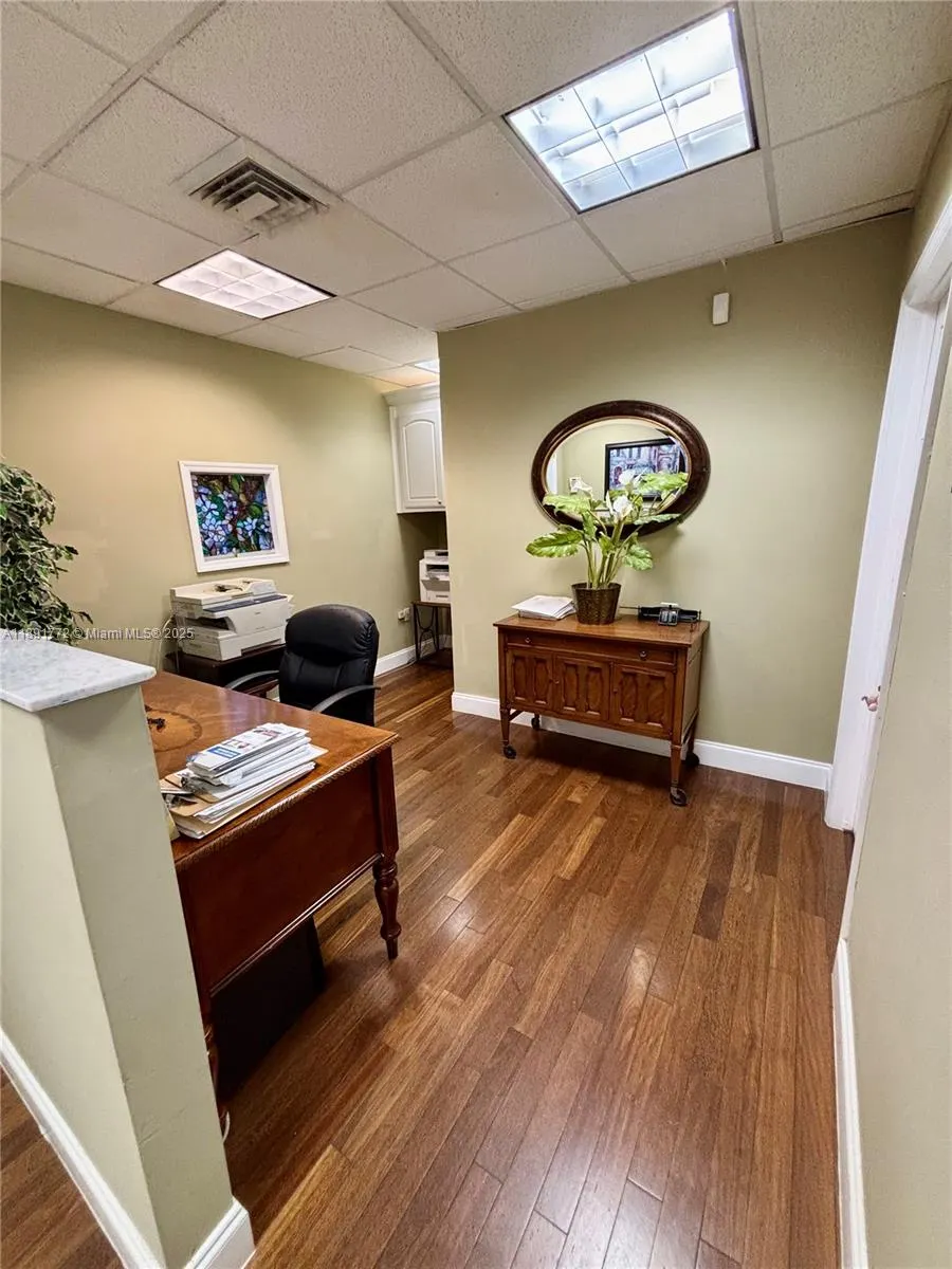 717 Ponce De Leon Blvd, #328