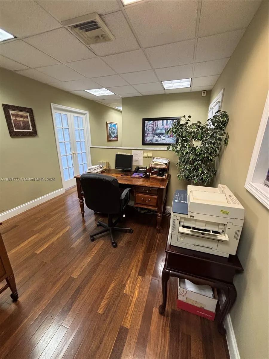 717 Ponce De Leon Blvd, #328