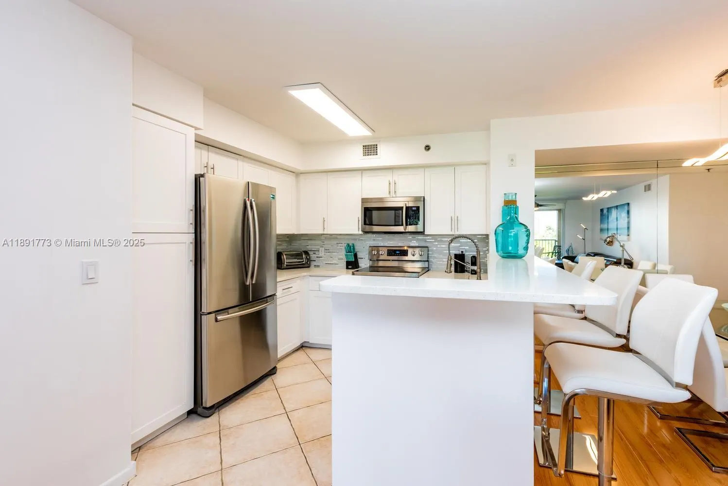 19801 E Country Club Dr, #4501
