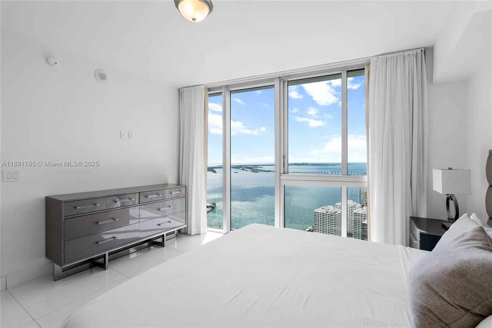 485 Brickell Ave, #4410