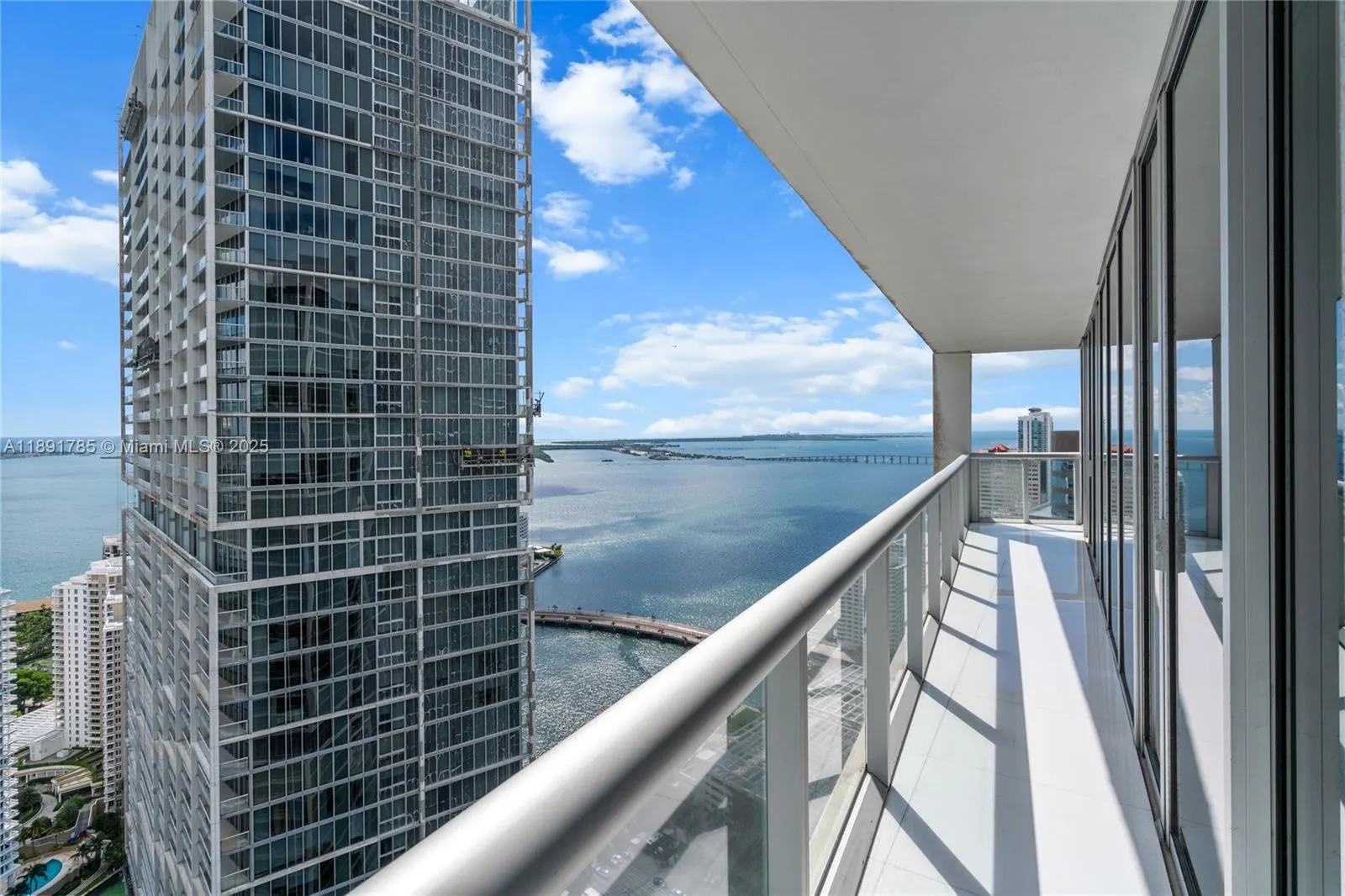 485 Brickell Ave, #4410