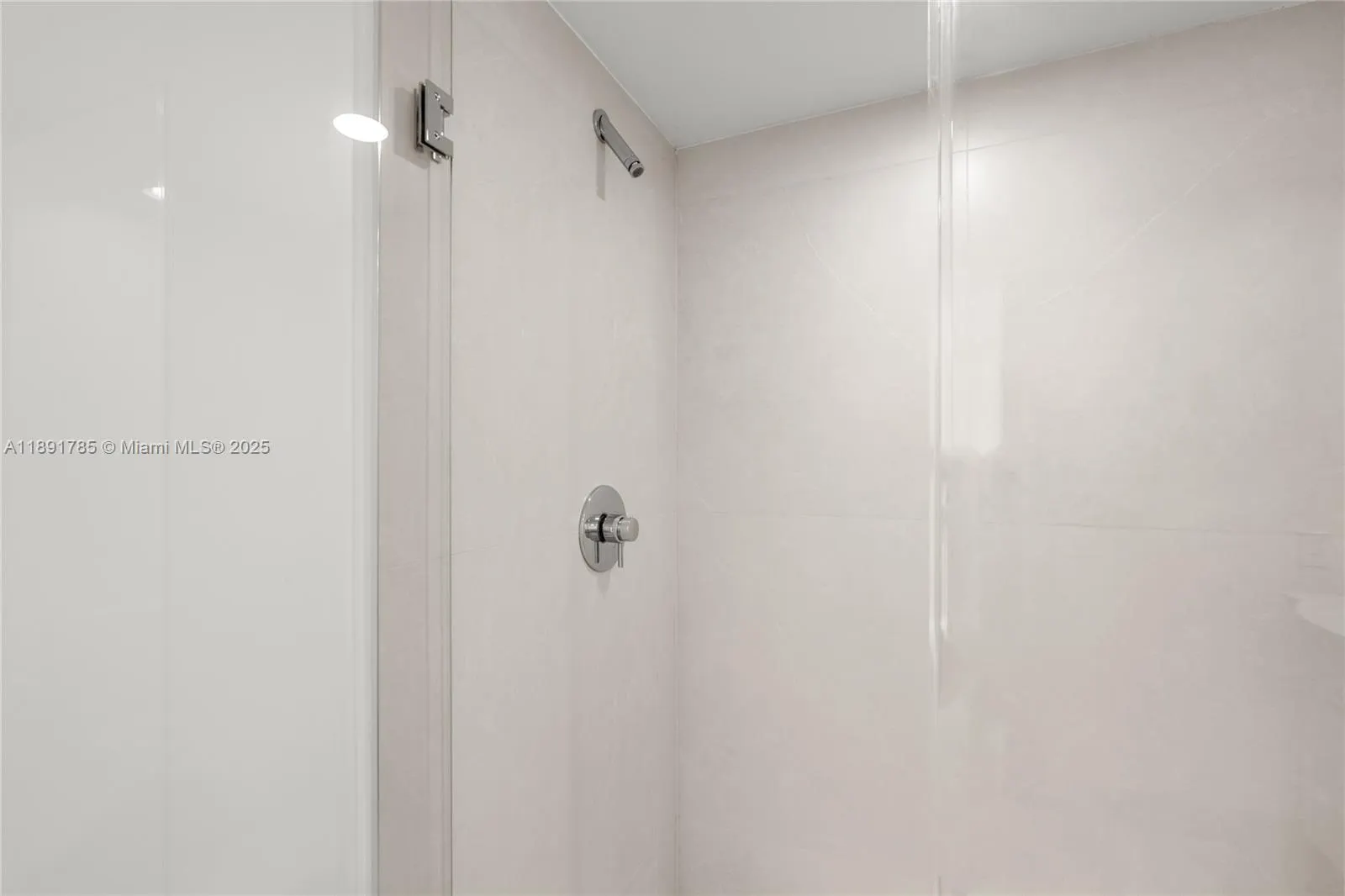485 Brickell Ave, #4410
