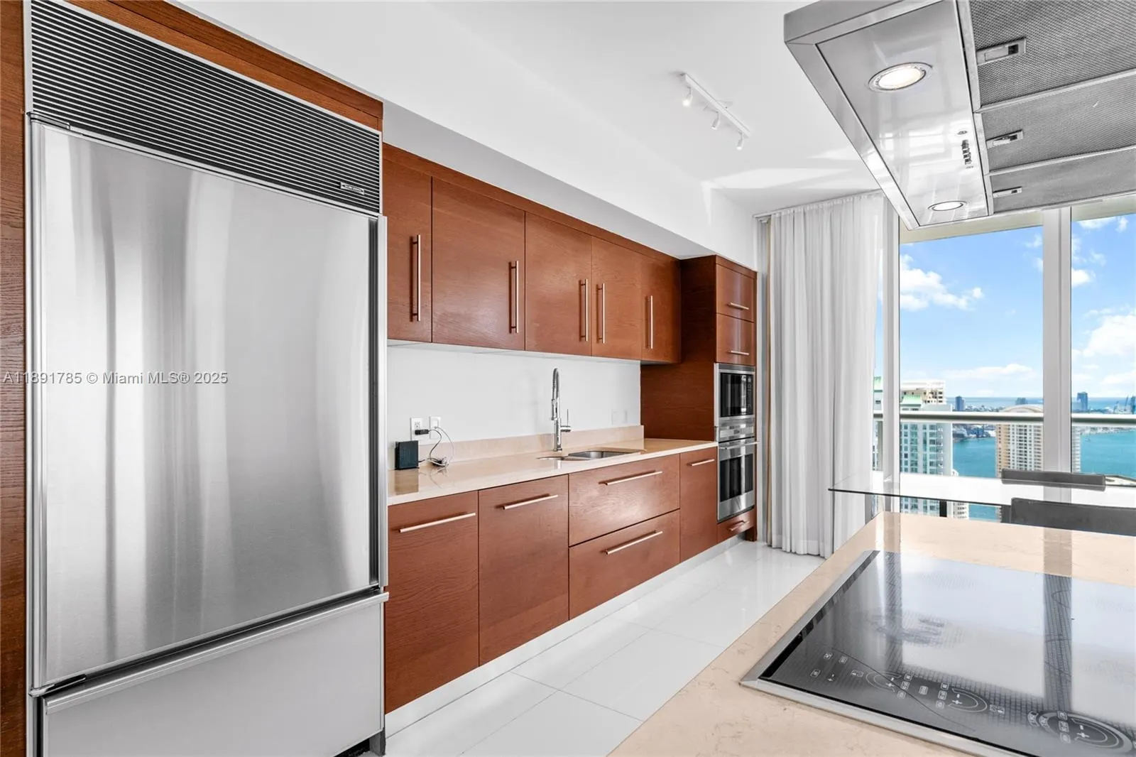 485 Brickell Ave, #4410