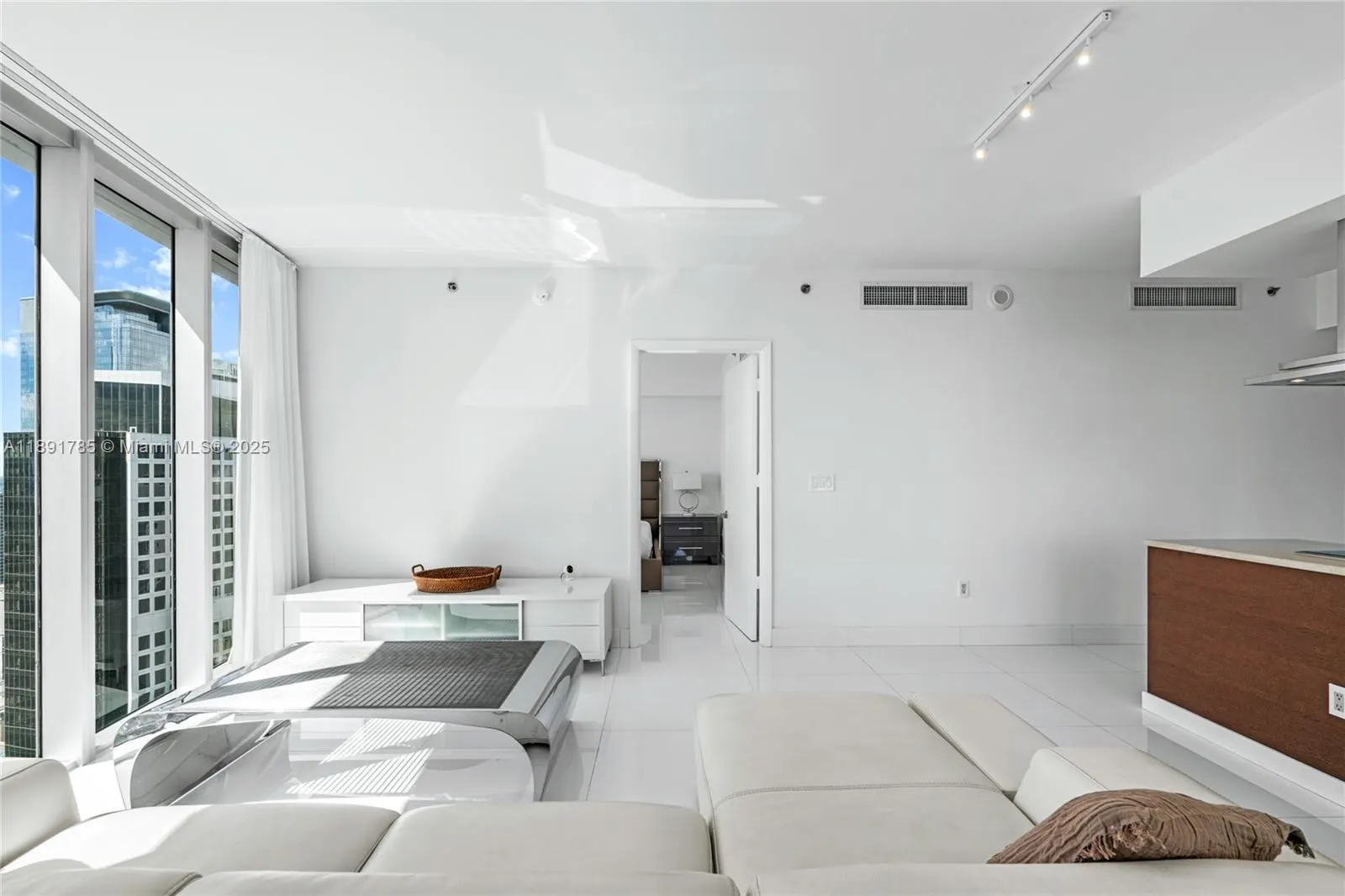 485 Brickell Ave, #4410