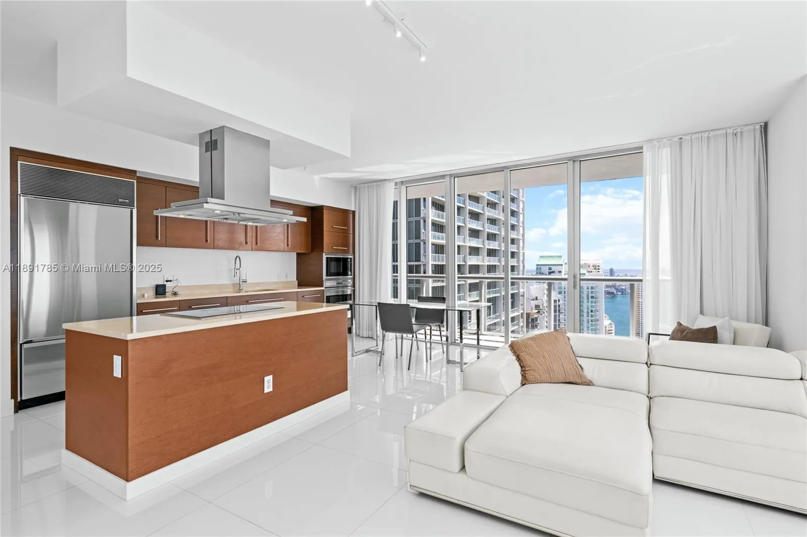 485 Brickell Ave, #4410