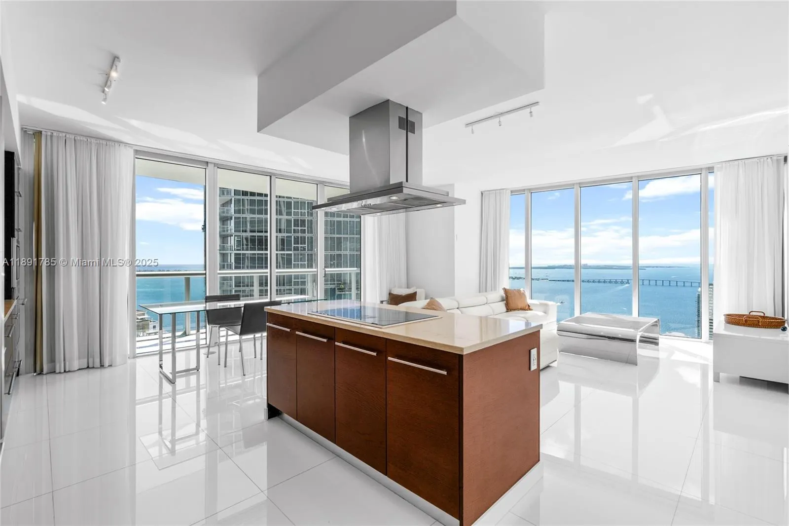 485 Brickell Ave, #4410