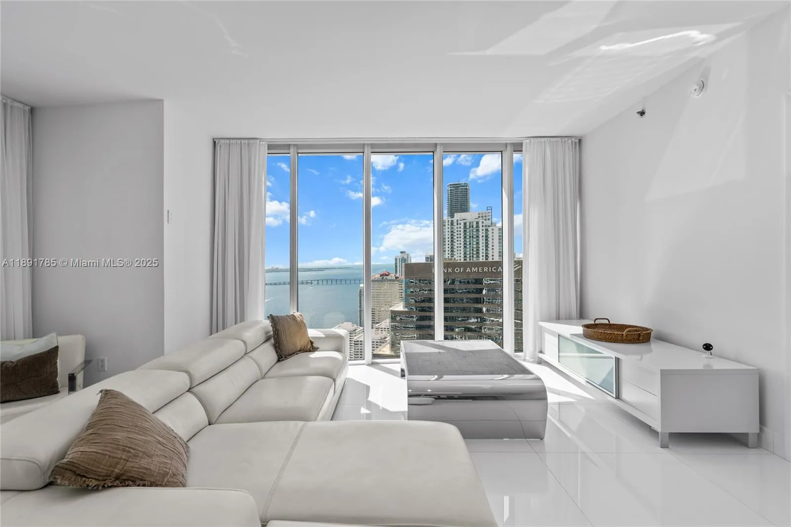 485 Brickell Ave, #4410