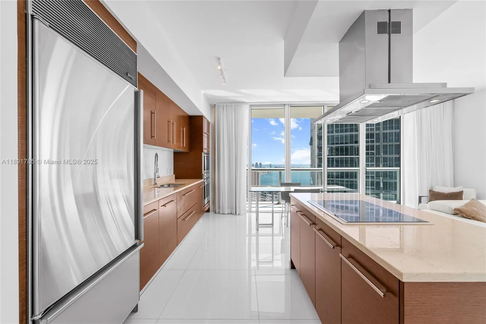 485 Brickell Ave, #4410