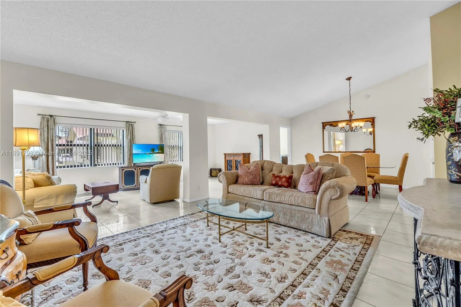 2000 SW 15th Pl