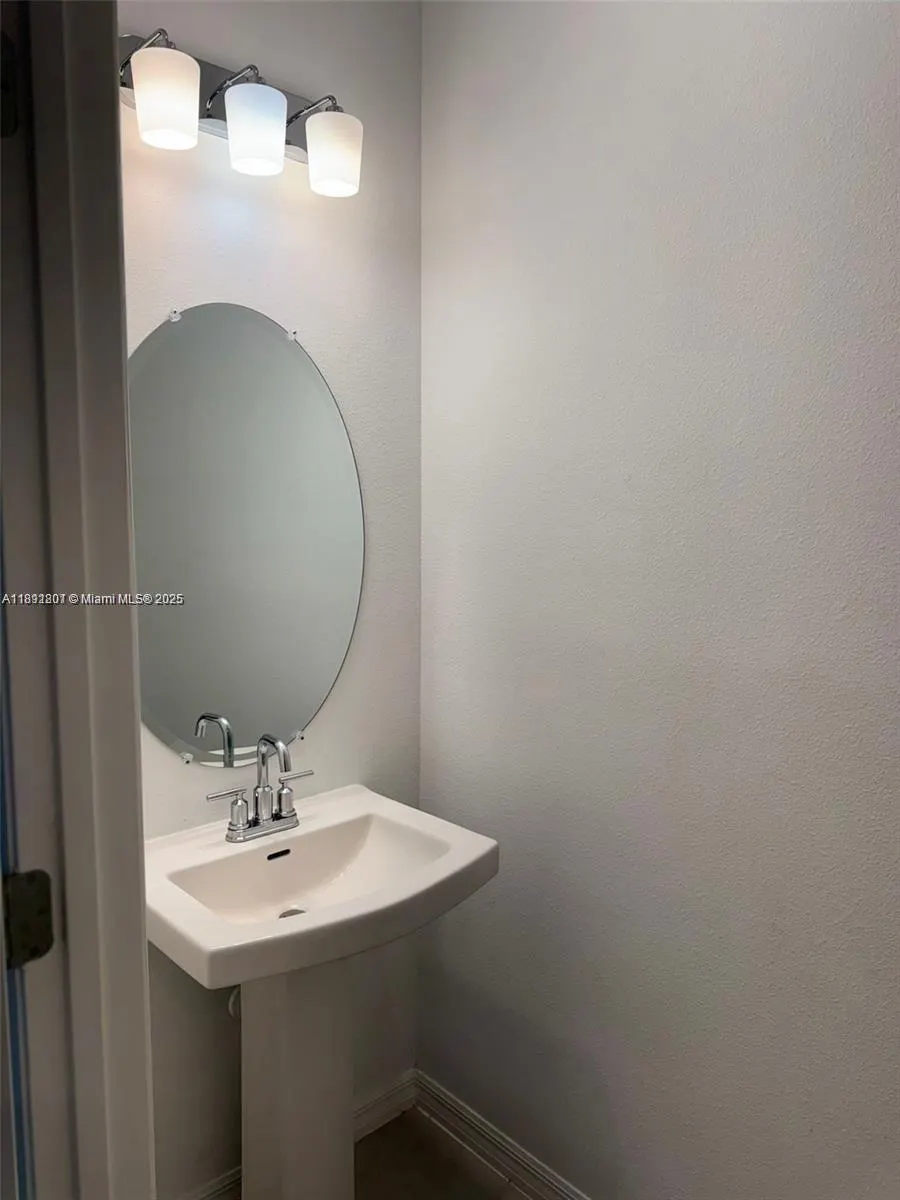 3563 Davenport Creek Court