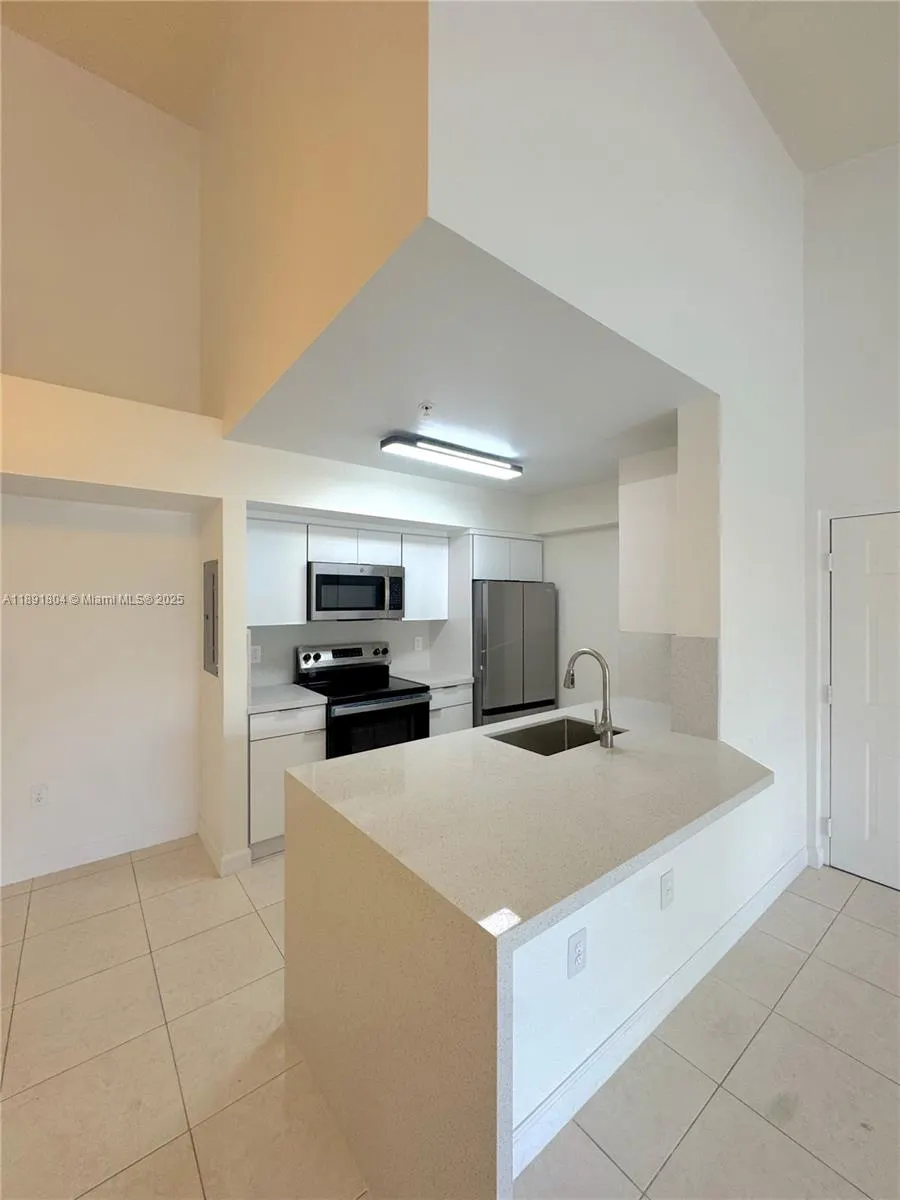620 SW 111th Ave, #304