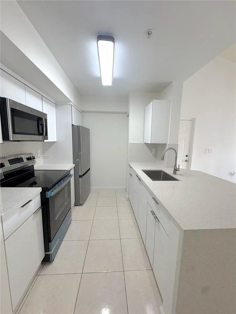 620 SW 111th Ave, #304
