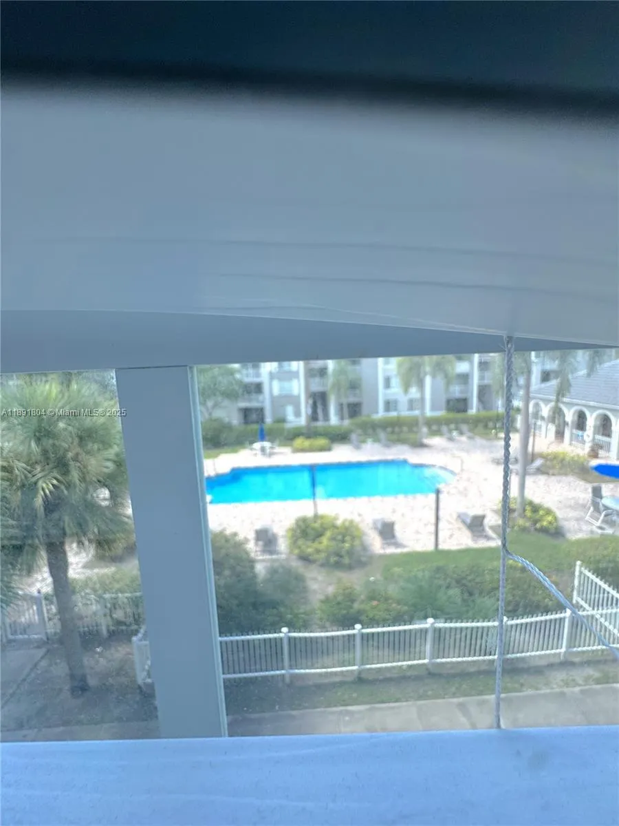 620 SW 111th Ave, #304