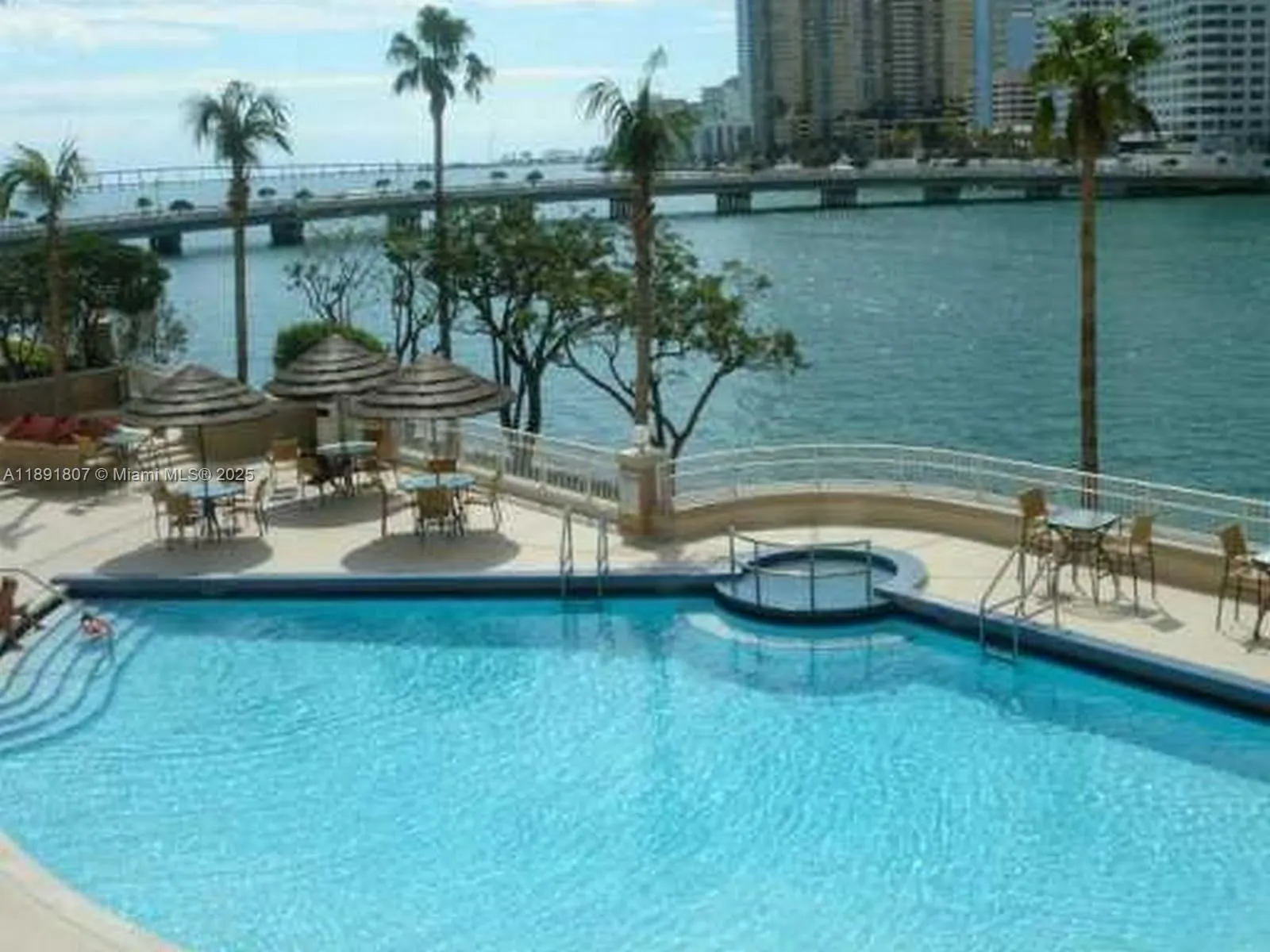 701 Brickell Key Blvd, #1411