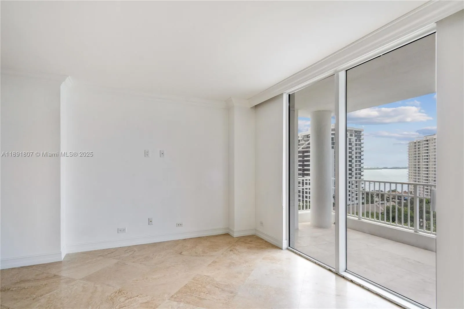 701 Brickell Key Blvd, #1411