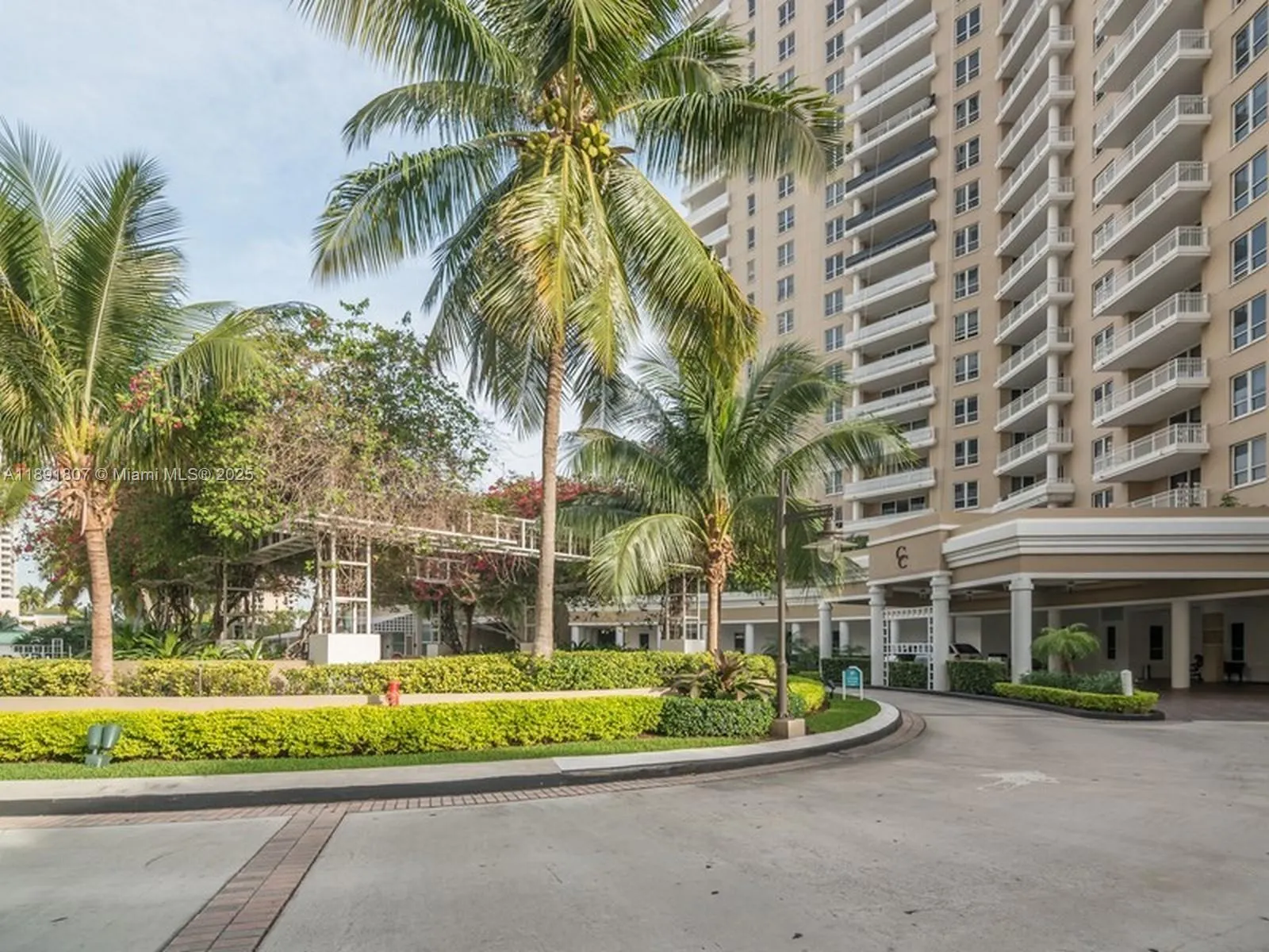 701 Brickell Key Blvd, #1411