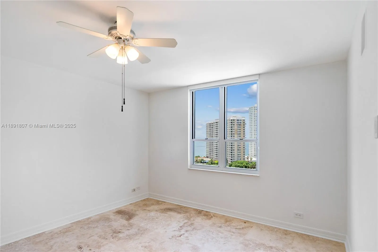 701 Brickell Key Blvd, #1411